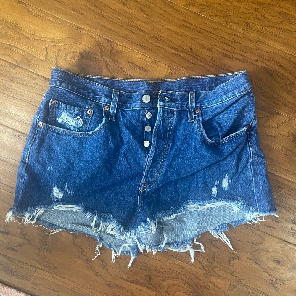 Levi 501 Distressed Shorts